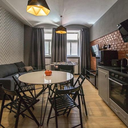 3Bdr Ruterra Apt With Table Football Prága Kültér fotó
